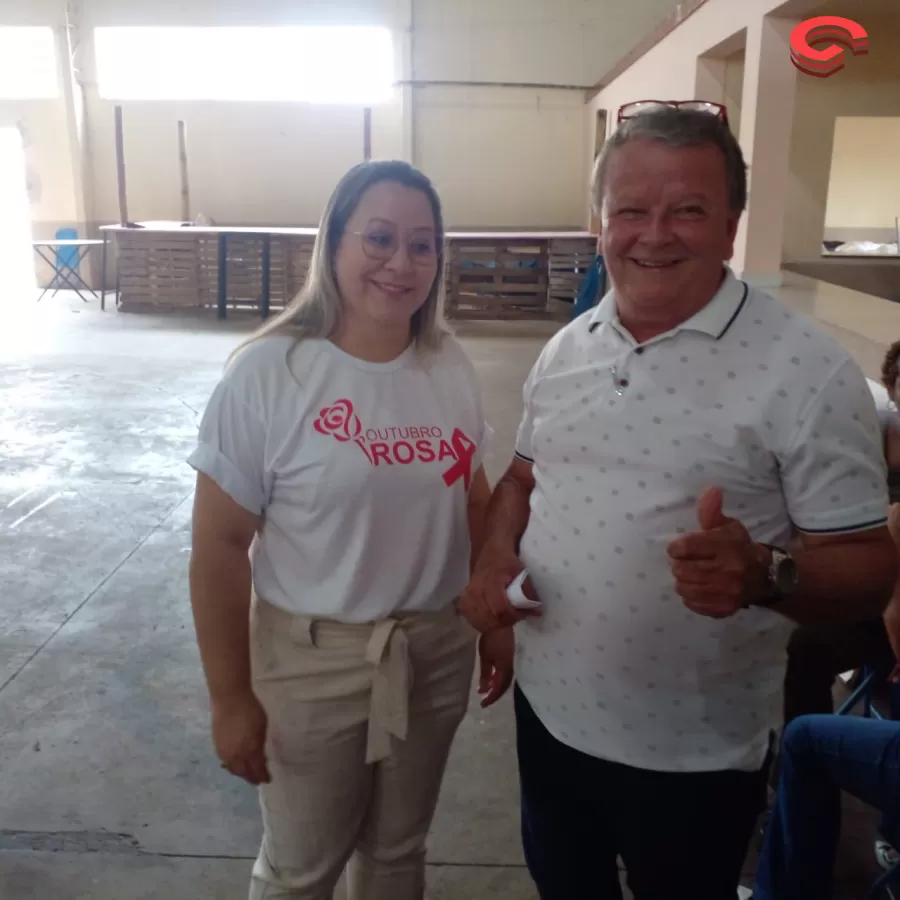 Evento do Outubro Rosa reúne centenas de pessoas no município de Grandes Rios.