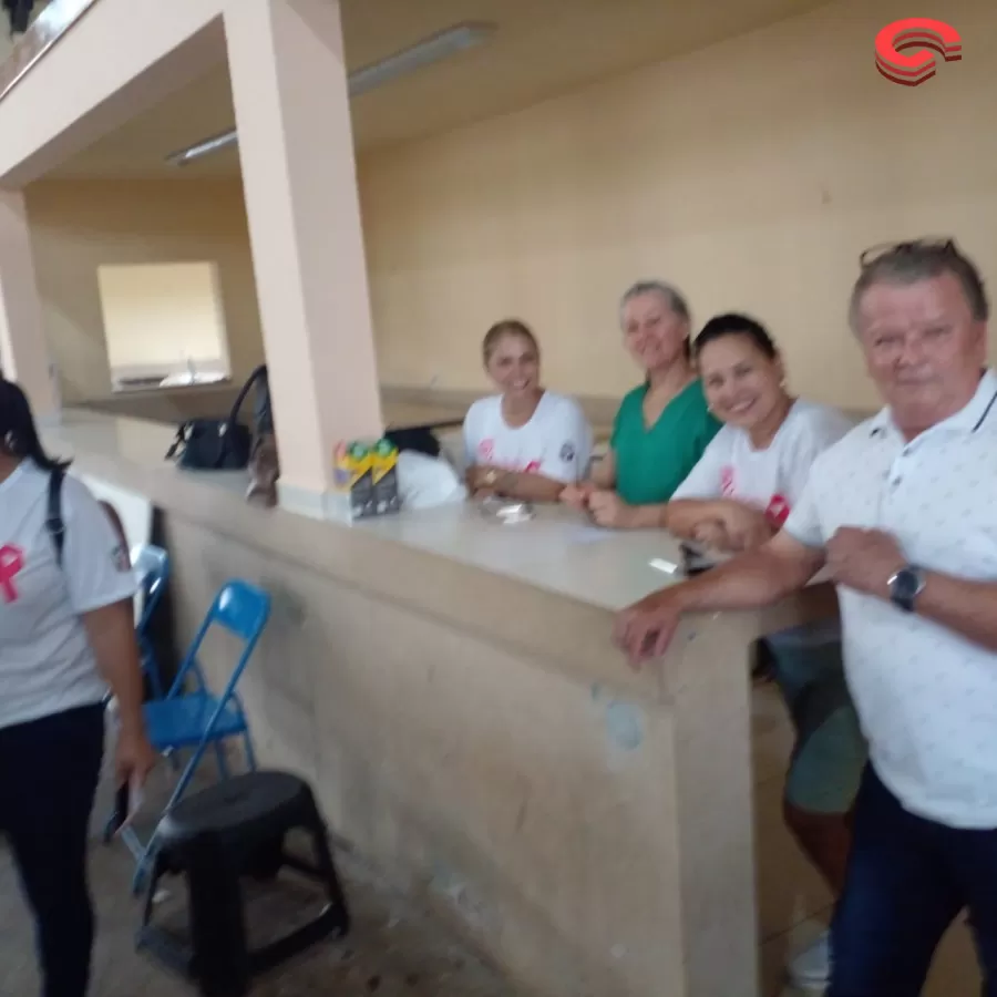 Evento do Outubro Rosa reúne centenas de pessoas no município de Grandes Rios.